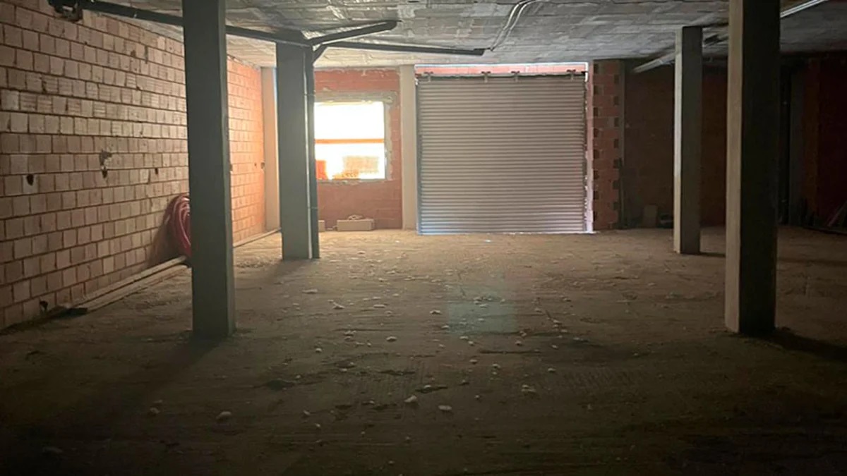 Magnifico Local en Alhama de Murcia