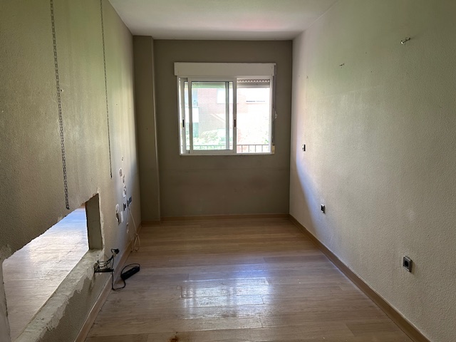 ¡Oportunidad! Gran piso en el centro de Alcantarilla con garaje