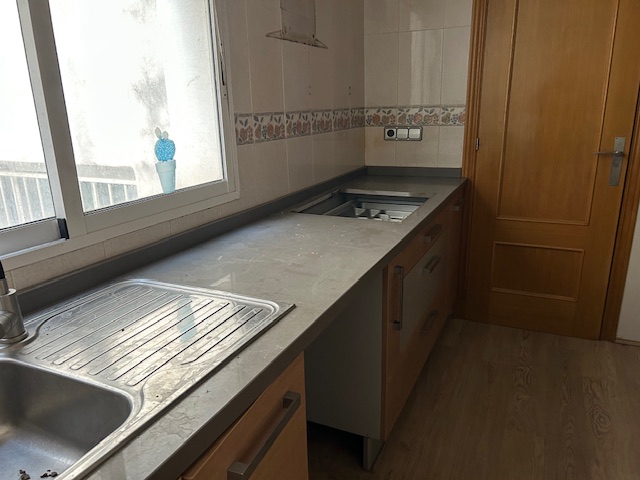 ¡Oportunidad! Gran piso en el centro de Alcantarilla con garaje