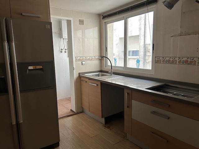 ¡Oportunidad! Gran piso en el centro de Alcantarilla con garaje