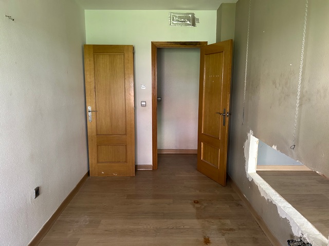 ¡Oportunidad! Gran piso en el centro de Alcantarilla con garaje