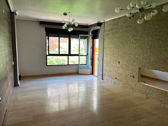 ¡Oportunidad! Gran piso en el centro de Alcantarilla con garaje