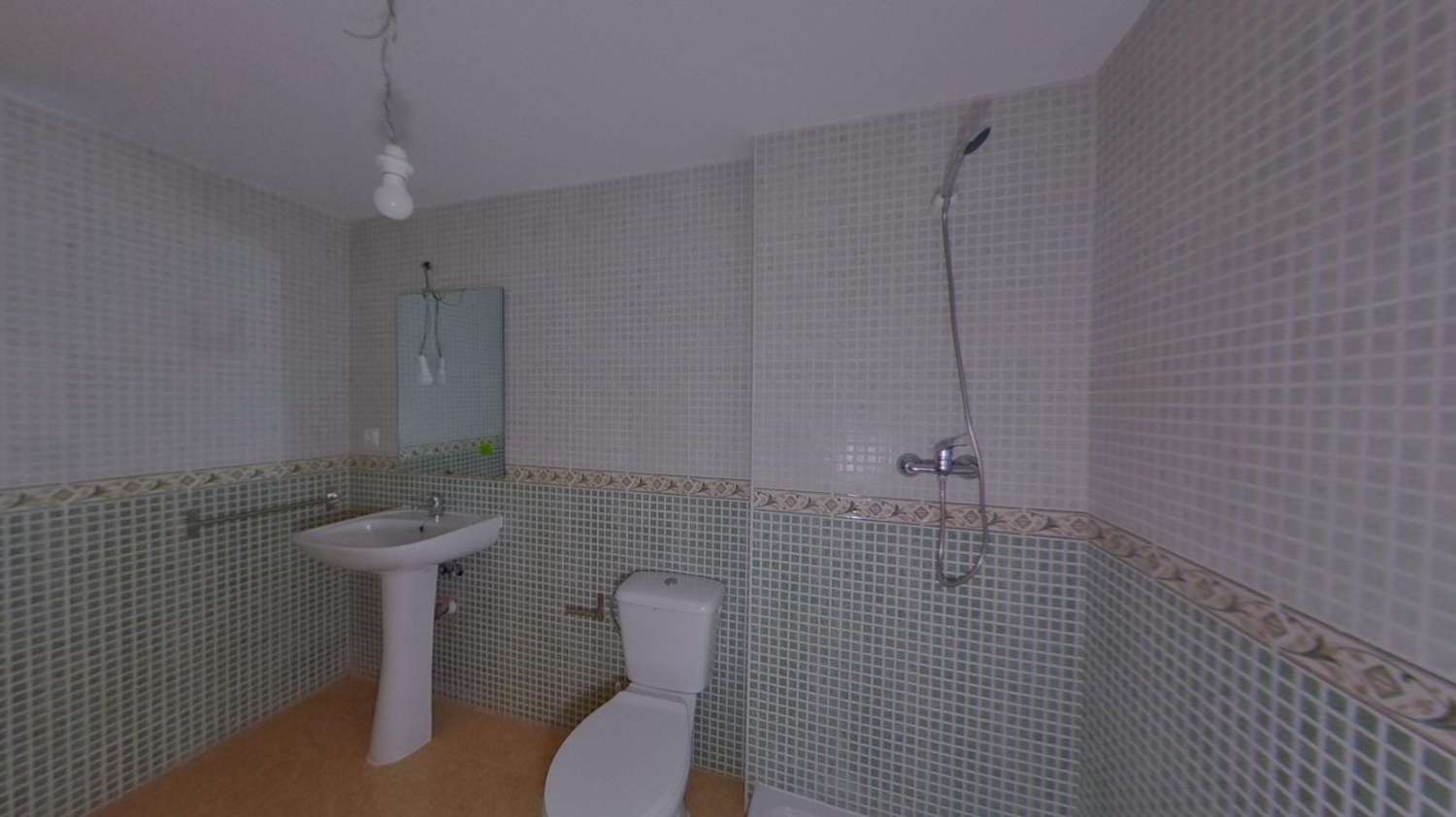 Gran vivienda de 134 m2 con garaje a 15 minutos de Murcia