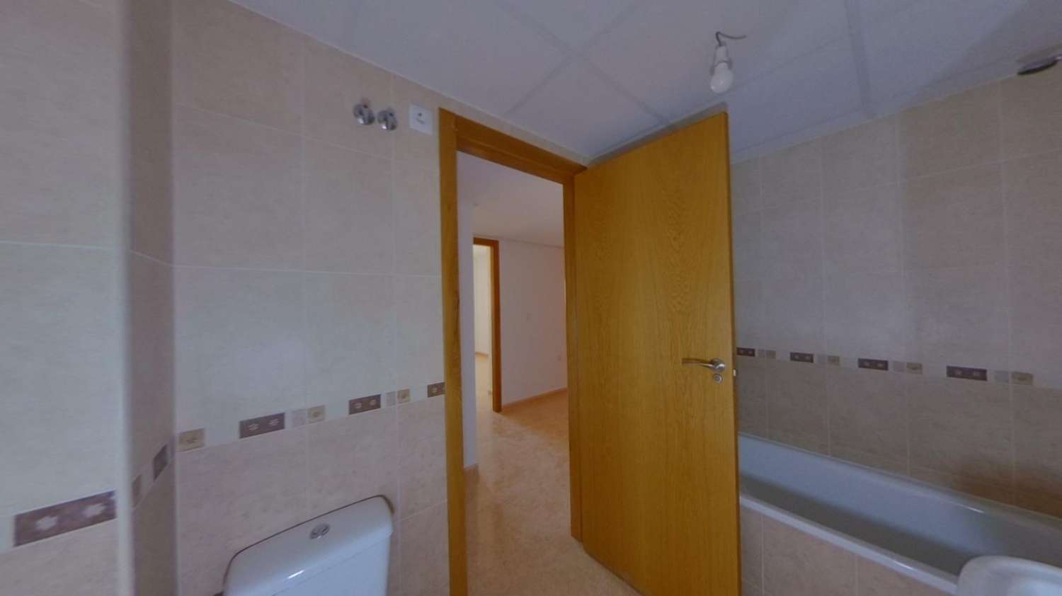 Gran vivienda de 134 m2 con garaje a 15 minutos de Murcia