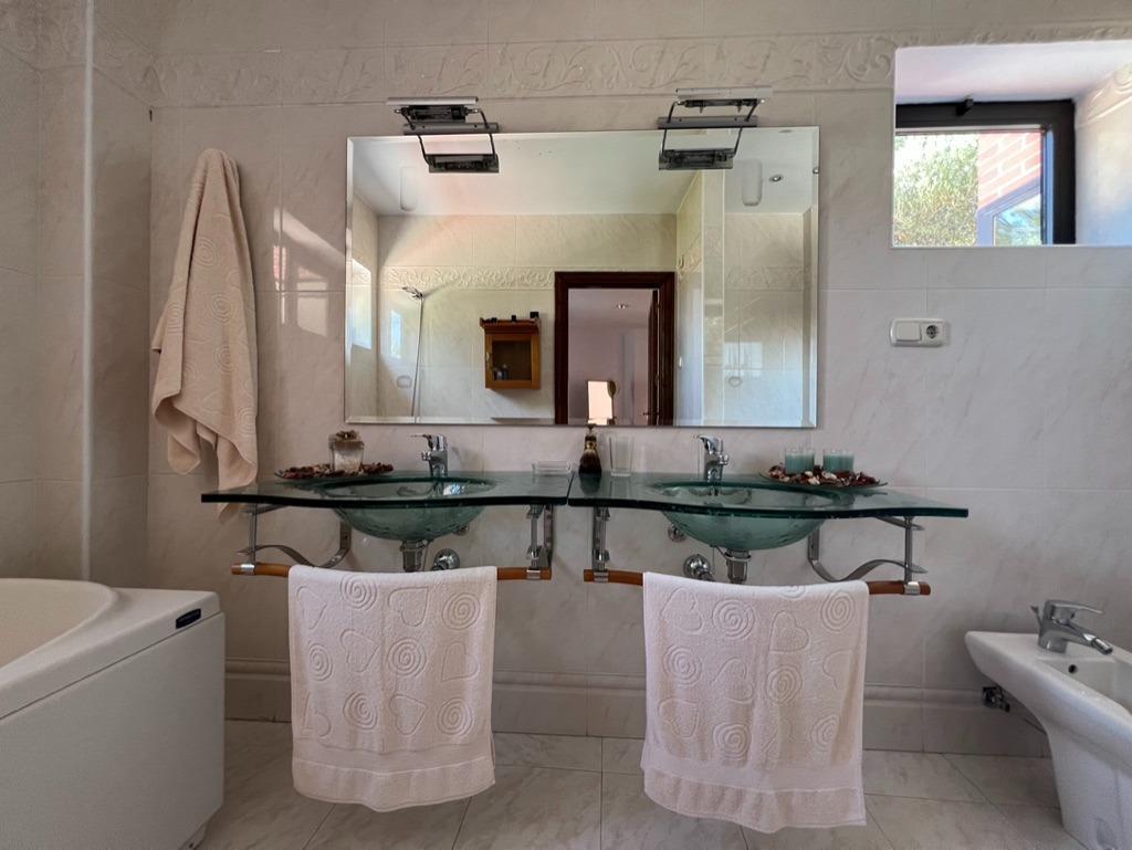 Chalet con piscina en Las Torres de Cotillas (Murcia)