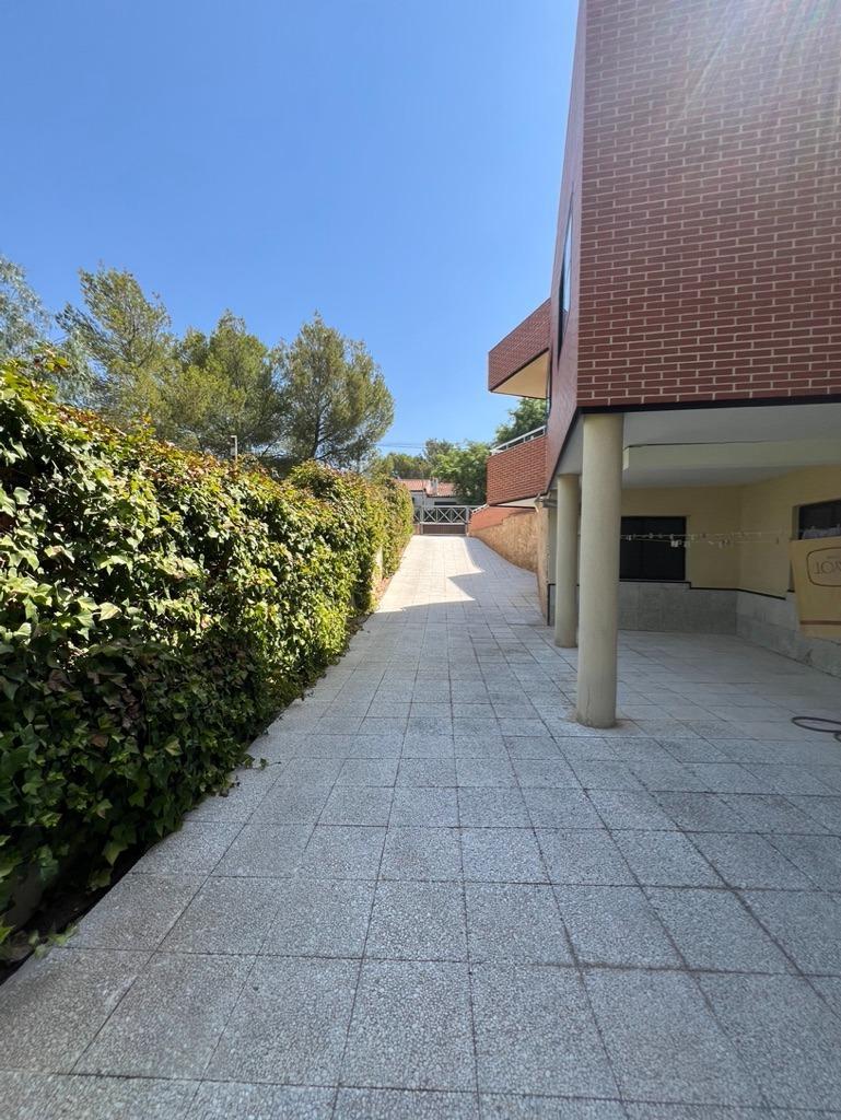 Chalet con piscina en Las Torres de Cotillas (Murcia)