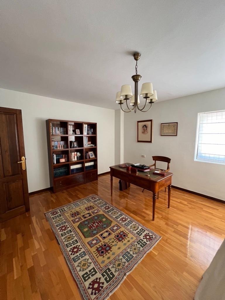 Chalet con piscina en Las Torres de Cotillas (Murcia)