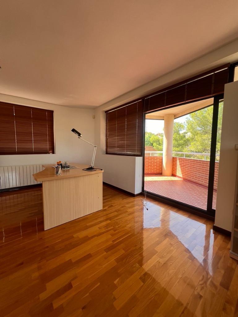 Chalet con piscina en Las Torres de Cotillas (Murcia)