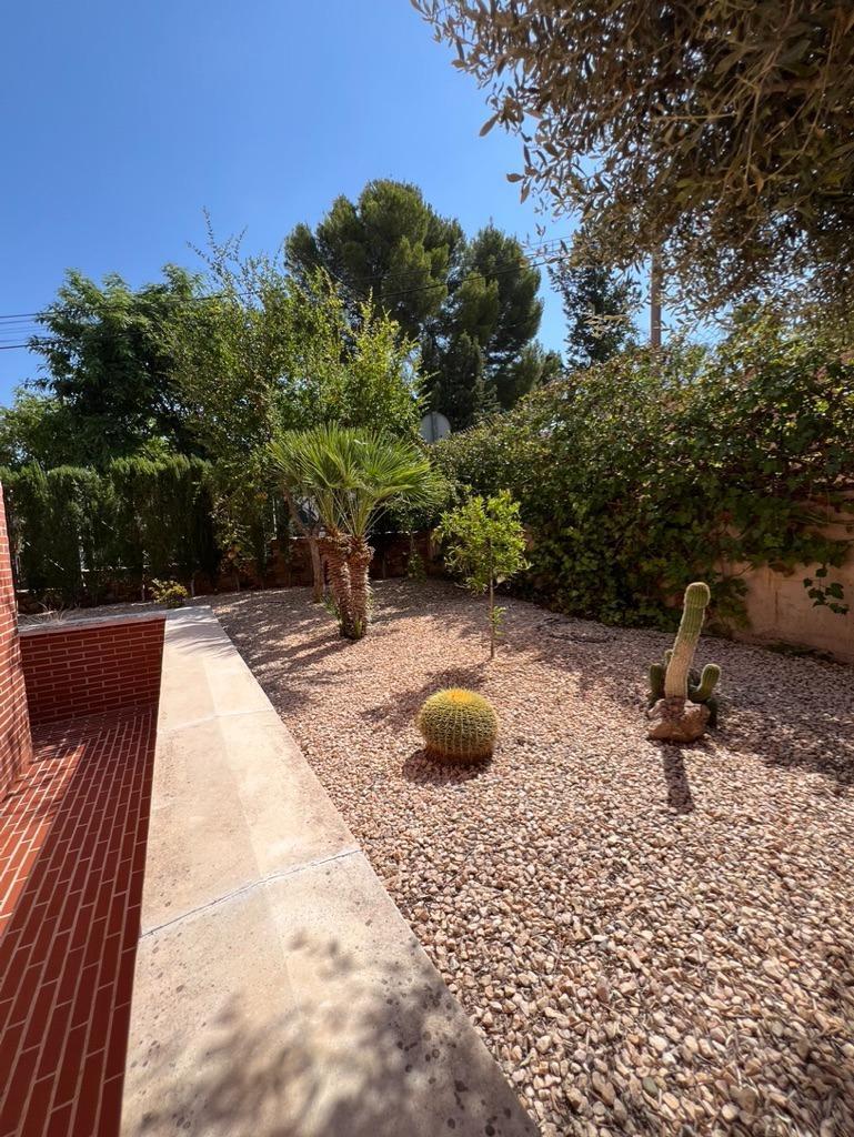 Chalet con piscina en Las Torres de Cotillas (Murcia)