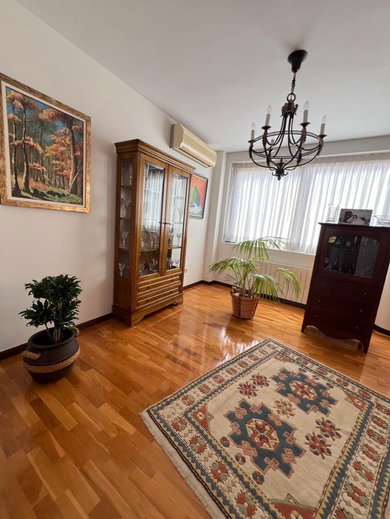 Chalet con piscina en Las Torres de Cotillas (Murcia)