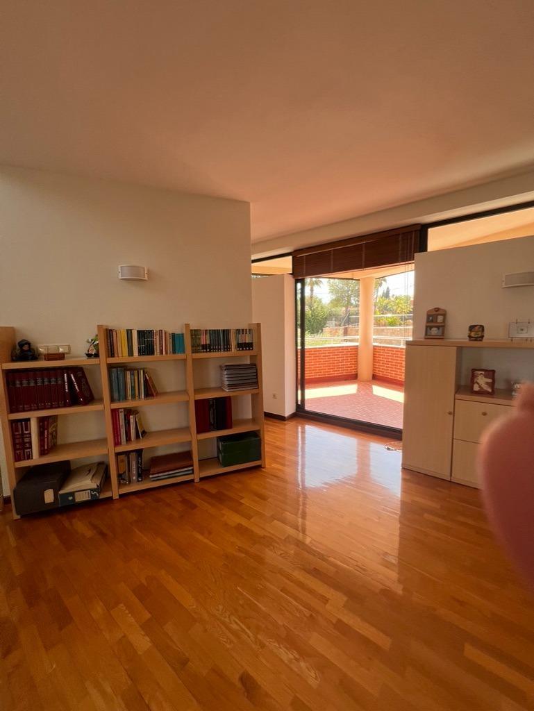 Chalet con piscina en Las Torres de Cotillas (Murcia)