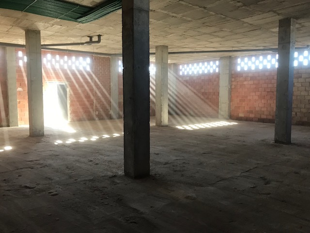 LOCAL EN VENTA A 5 MINUTOS DEL HOSPITAL LA ARRIXACA EN EL PALMAR (MURCIA)