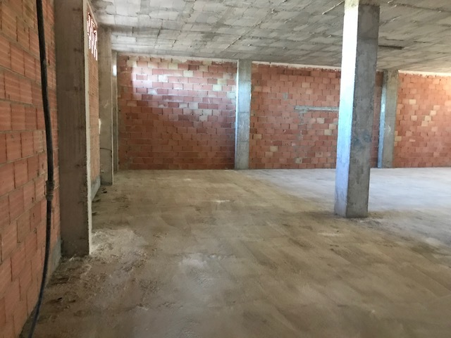 LOCAL EN VENTA A 5 MINUTOS DEL HOSPITAL LA ARRIXACA EN EL PALMAR (MURCIA)