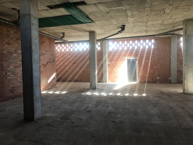 LOCAL EN VENTA A 5 MINUTOS DEL HOSPITAL LA ARRIXACA EN EL PALMAR (MURCIA)