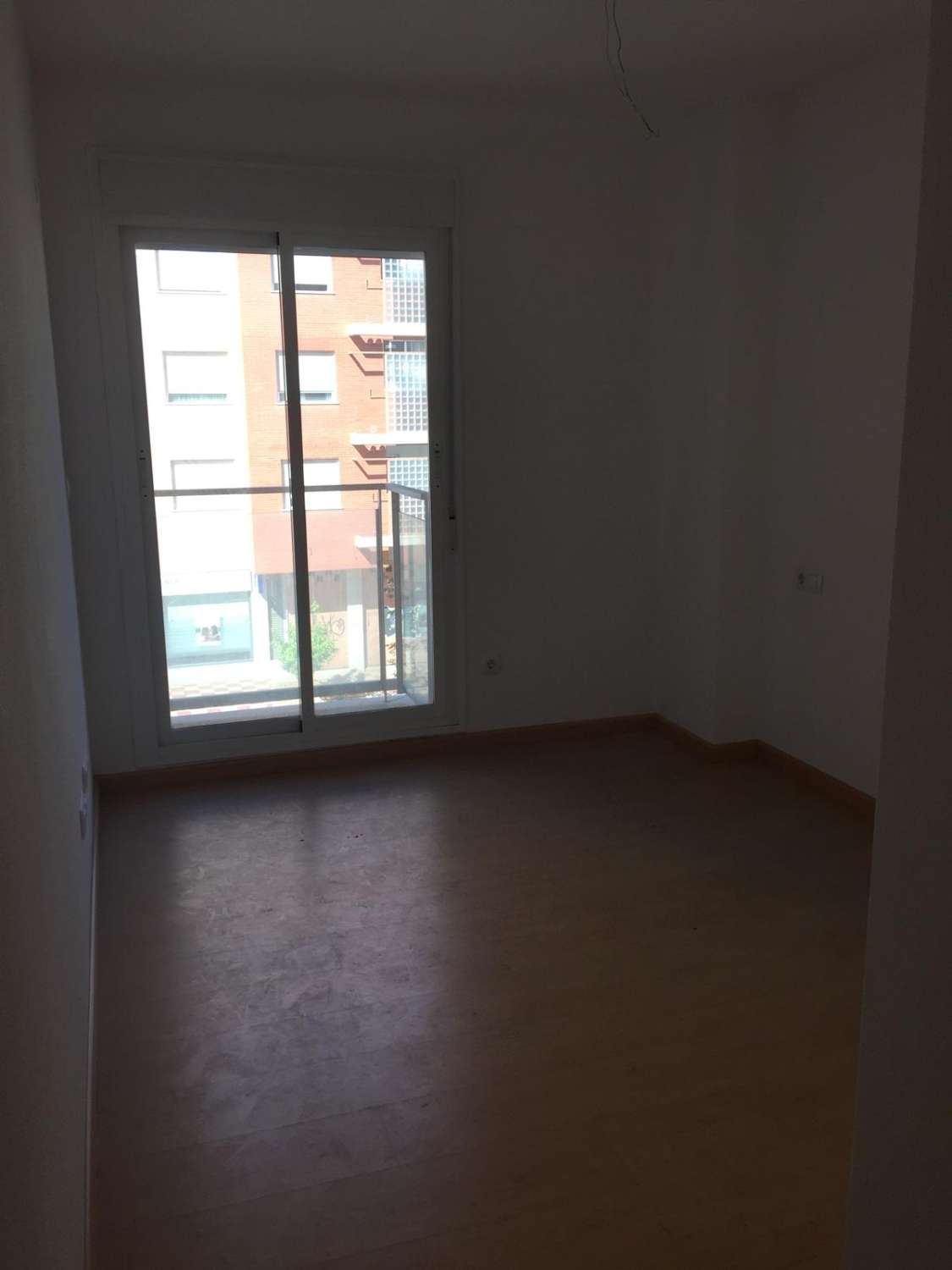 Estupendo piso de 4 dormitorios con garaje en JCI