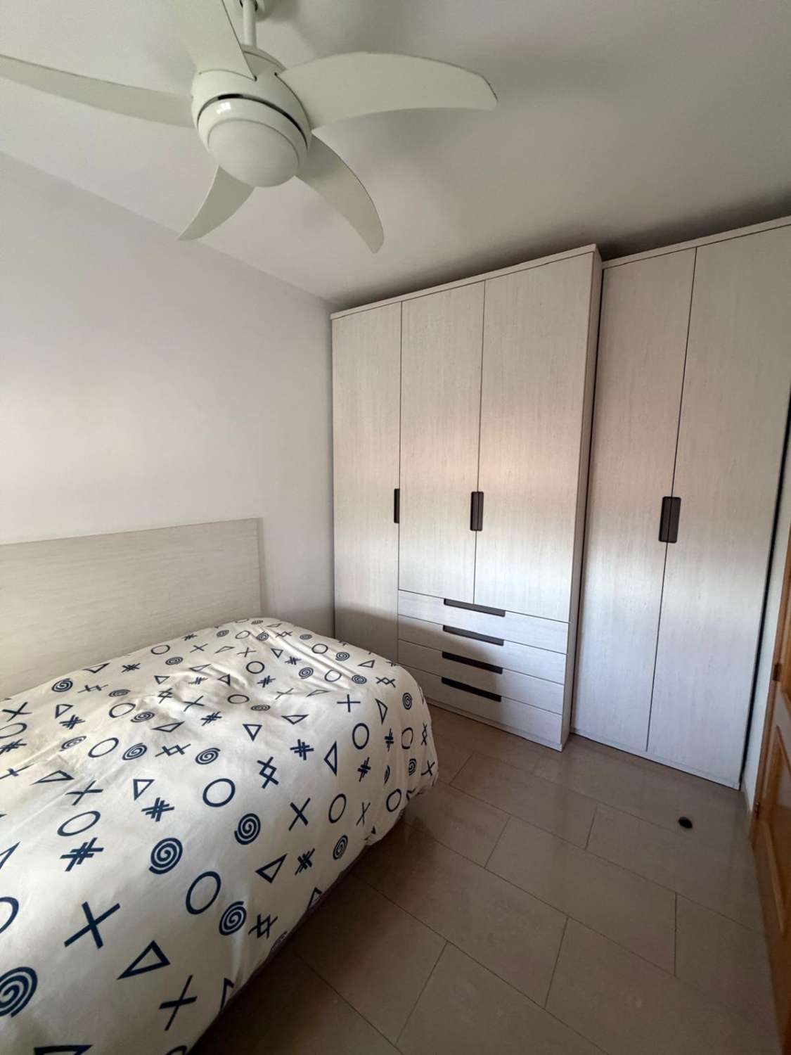 CASA DE 182 M2 EN ALCANTARILLA