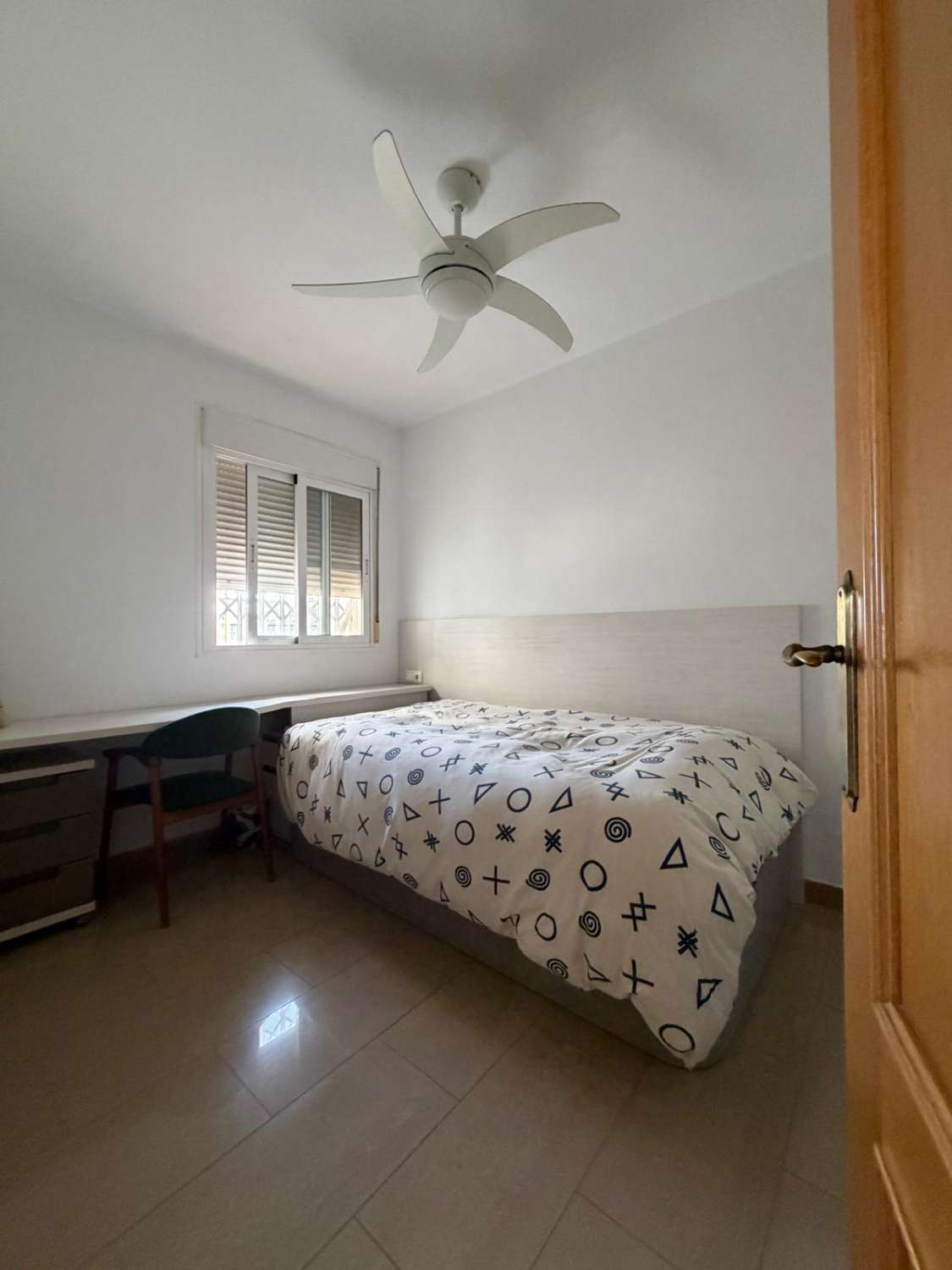 CASA DE 182 M2 EN ALCANTARILLA