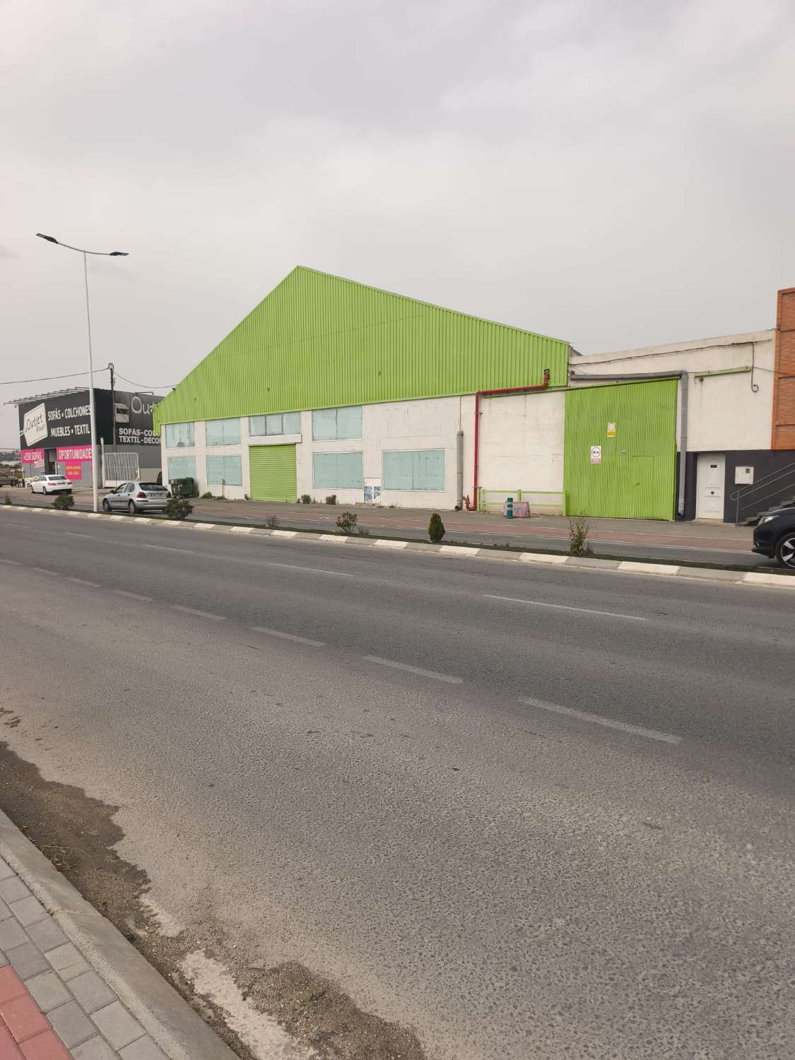 Magnifica Nave Industrial en parcela de 11879m2 en Molina de Segura
