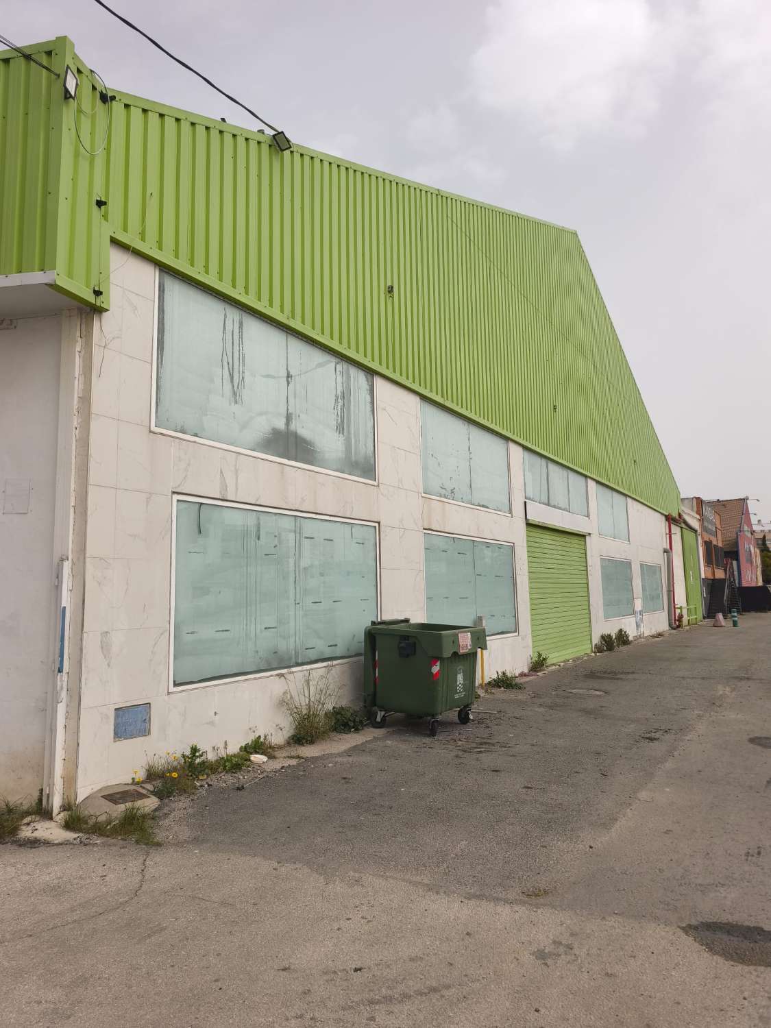 Magnifica Nave Industrial en parcela de 11879m2 en Molina de Segura